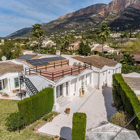 Bahamas - Your Very Own Fairytale Vacation Palace * Javea