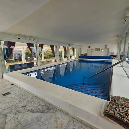 Bahamas - Your Very Own Fairytale Vacation Palace * Javea