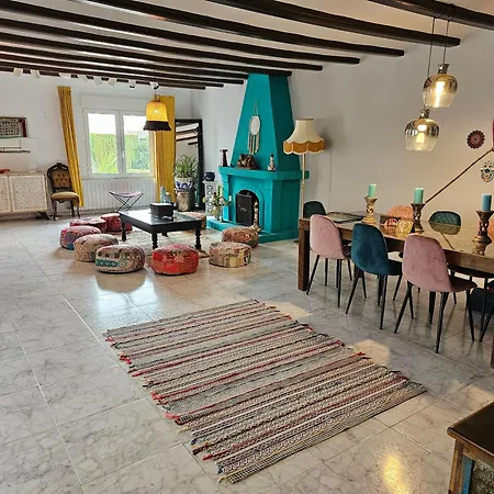 Bahamas - Your Very Own Fairytale Vacation Palace * Jávea